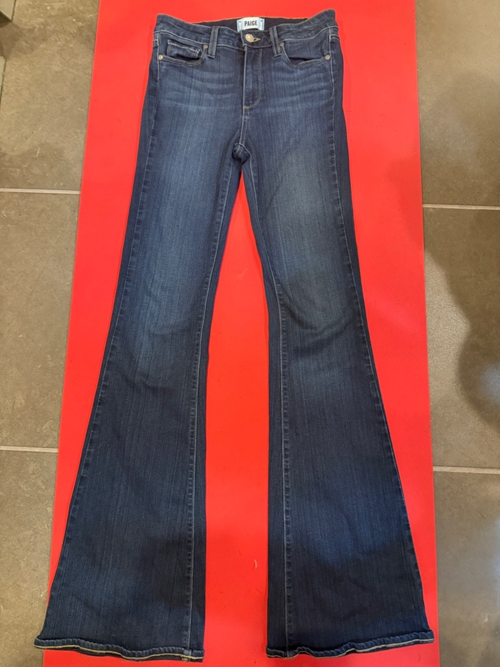 PAIGE High Rise Bell Canyon flare jeans - size 26